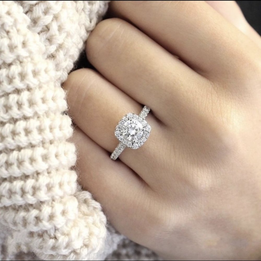 Eternal Fine Jewelry Inlay 2 Carat Diamond Ring💍 - Picture 4 of 4